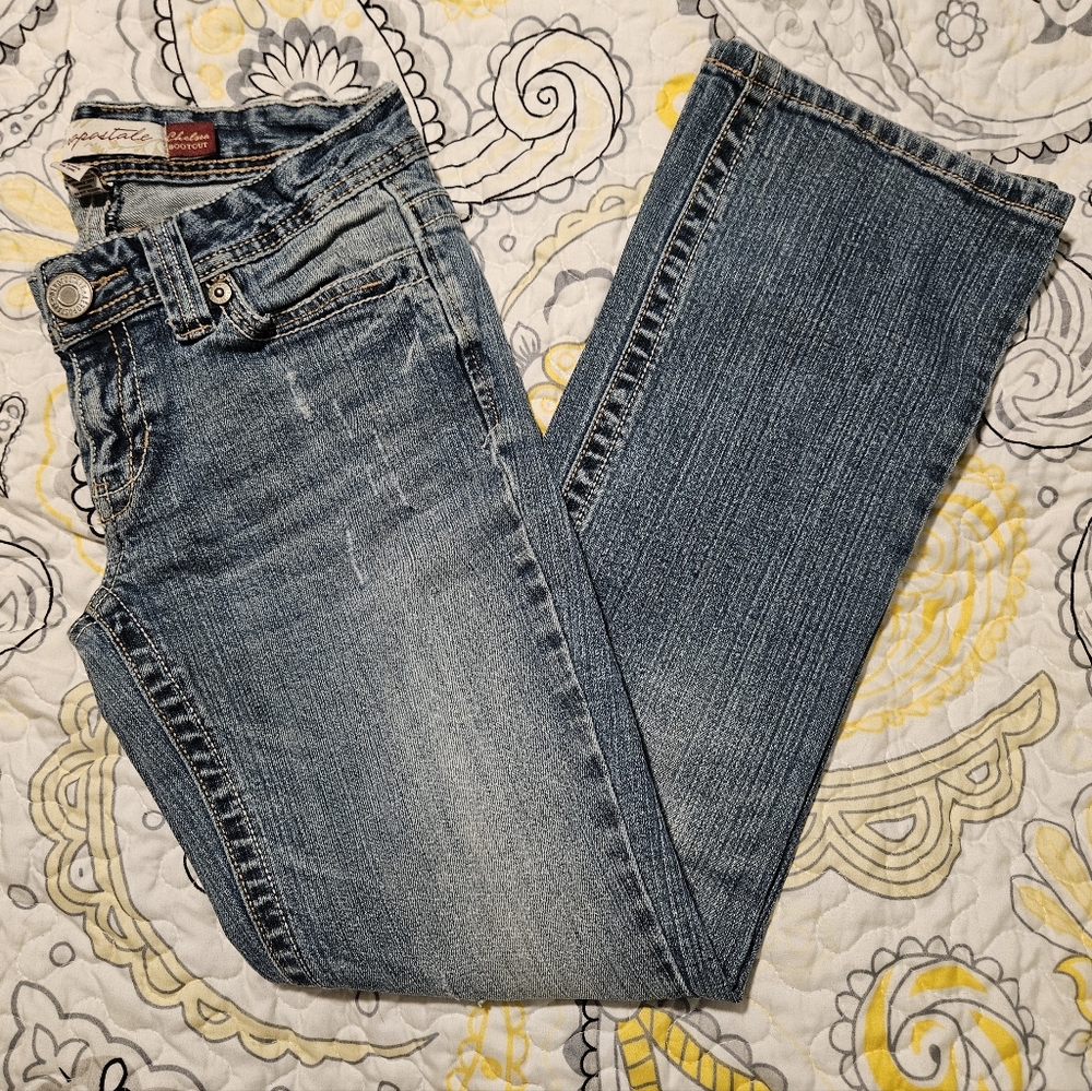 Aeropostale Chelsea Bootcut Jeans - Size 3/4 Short